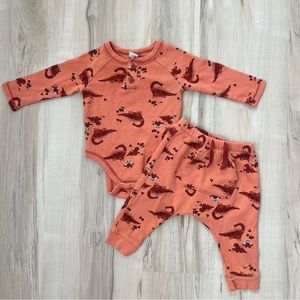 Old Navy Baby matching set